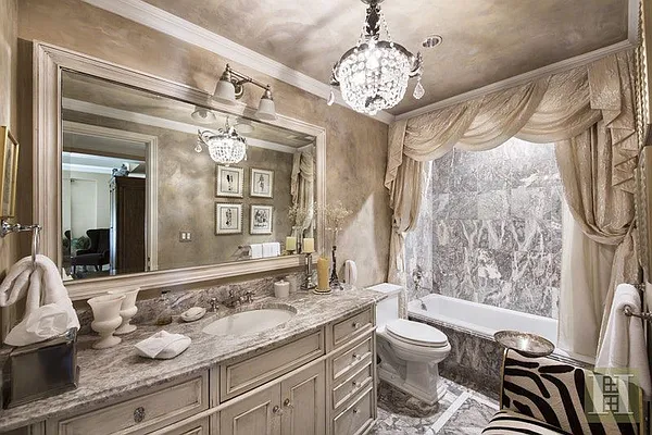 Rented by Halstead Real Estate | media 14