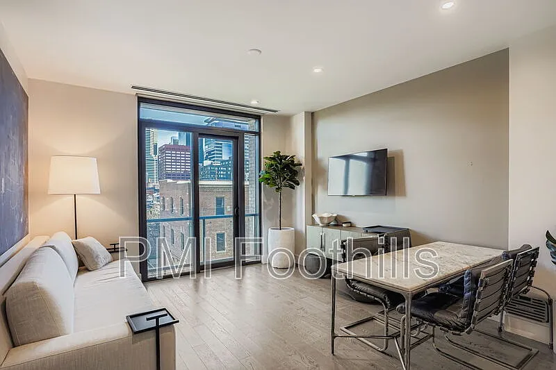 Studio, 1.0 bath, 531 sqft, $1,687 — Photo 3