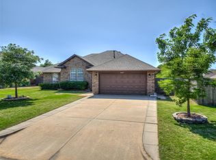 2027 Huntington Rd, Oklahoma City, OK 73130
