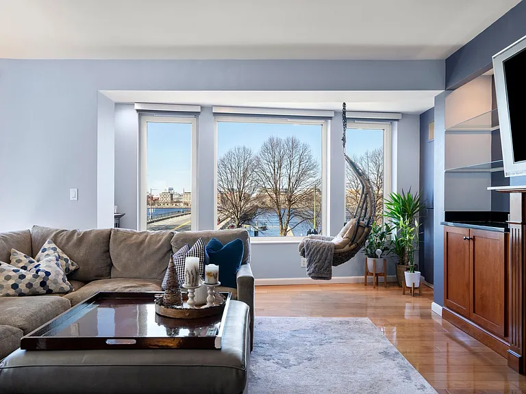 492 Beacon St #36 — Photo 8