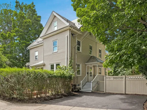 97 Melendy Ave Unit 97, Watertown, MA 02472
