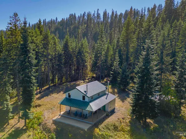 1139 Ove Creek Ln, Orofino, ID 83544