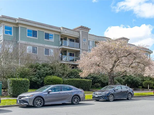 1025 Meares St #309, Victoria, BC V8V 3J7