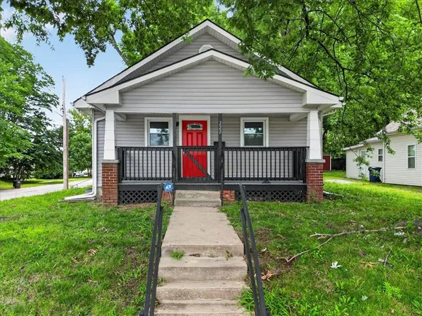 222 W Mill St, Independence, MO 64050