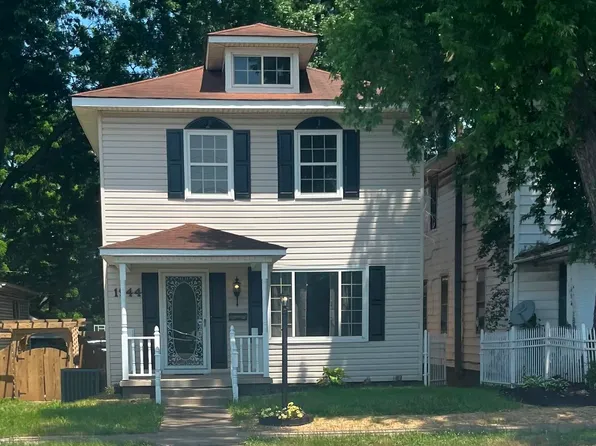 1944 Adams Ave, Huntington, WV 25704