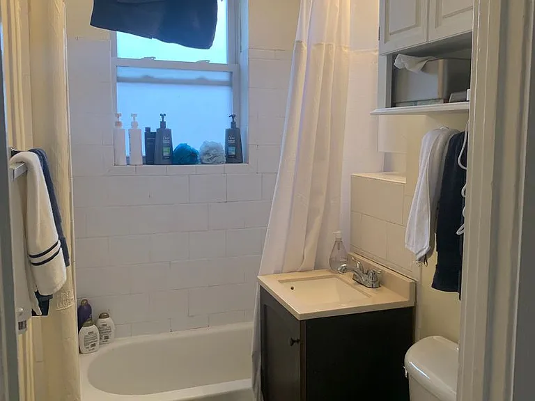 221 Hanover St #34 — Photo 15