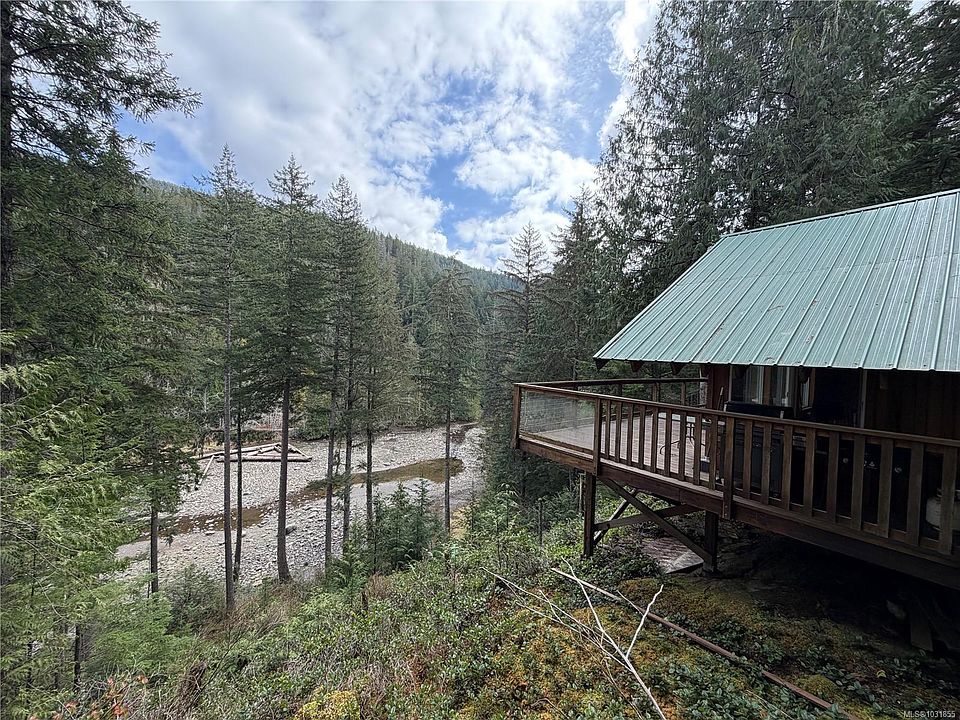 1st image of 58 Busby Is