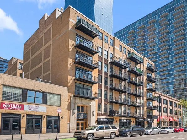 1307 S Wabash Ave APT 606, Chicago, IL 60605
