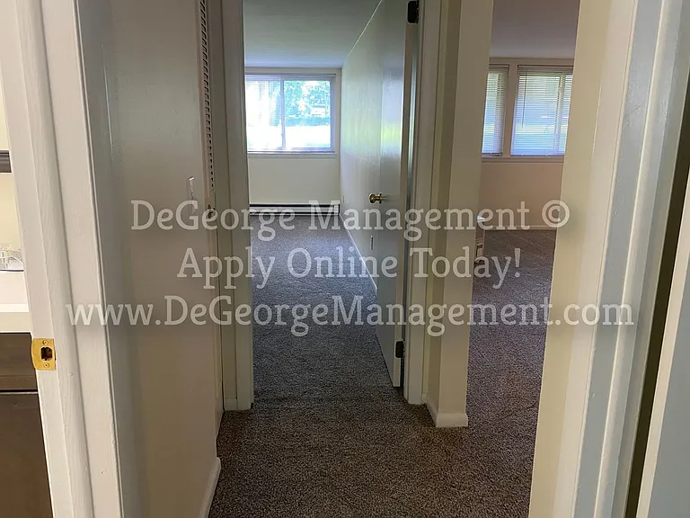 Parkview Apartments — Photo 66