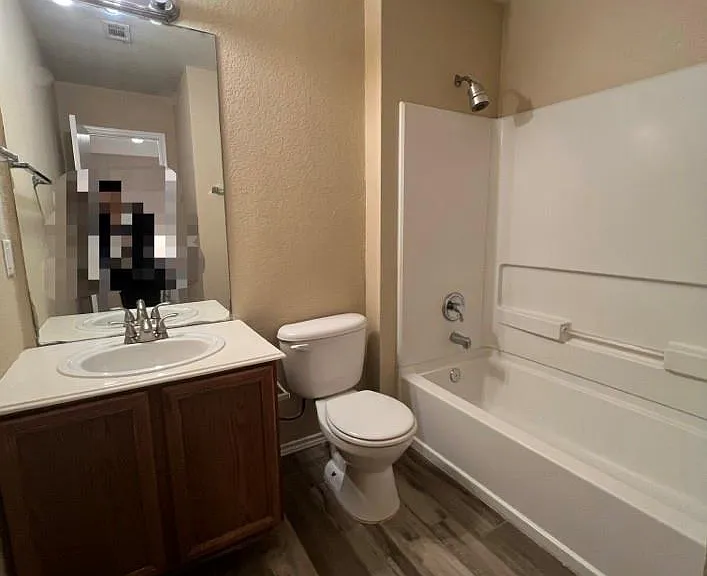 2620 Tilden Dr — Photo 10