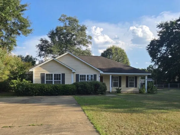 107 Tallulah Ln, Leesburg, GA 31763