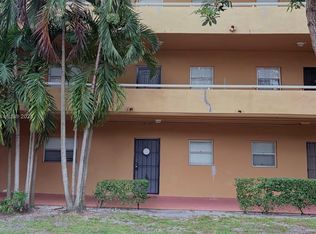 4111 Stirling Rd APT 102, Fort Lauderdale, FL 33314