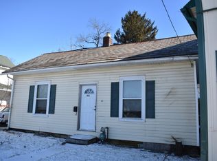 410 Mount Vernon Rd, Newark, OH 43055