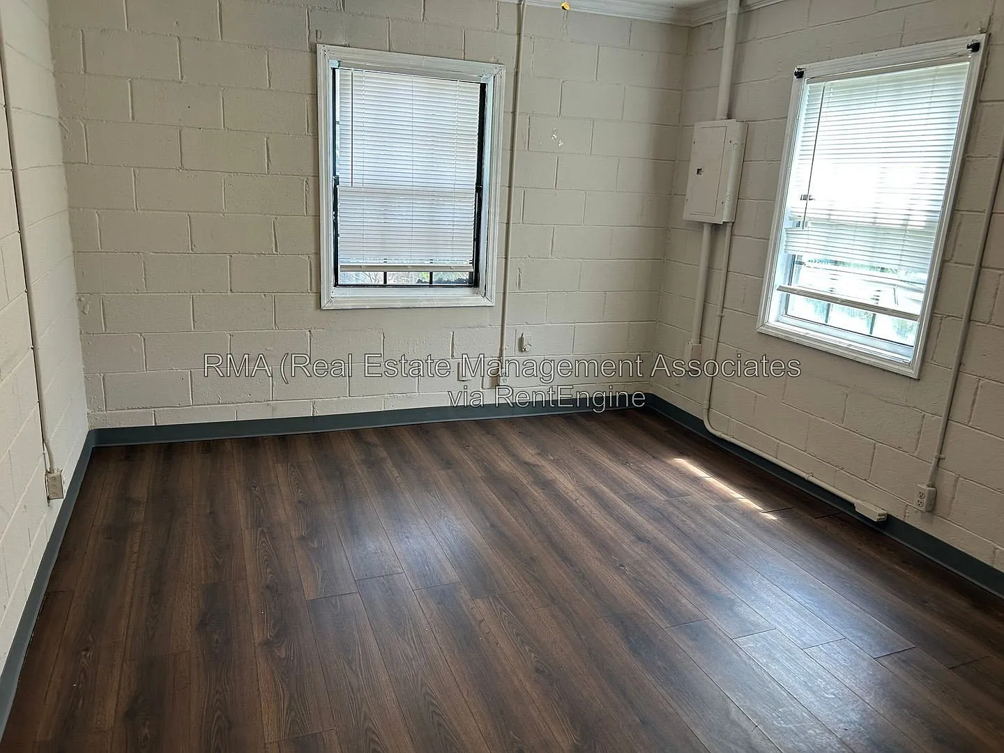 3 bed, 2.0 bath, 1200 sqft, $1,200 — Photo 3