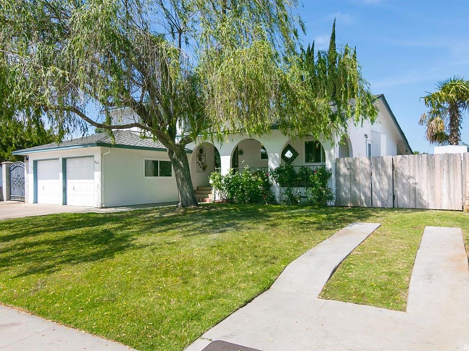 1st image of 14604 S Pueblo Dr