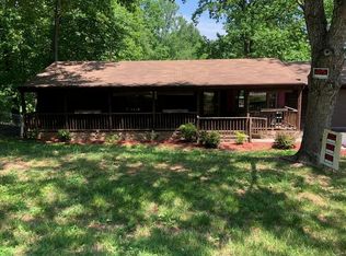 108 Chimney Sweep Ct, Goodview, VA 24095