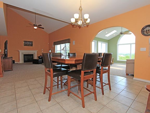 5th image of 37 Mountainwood Dr