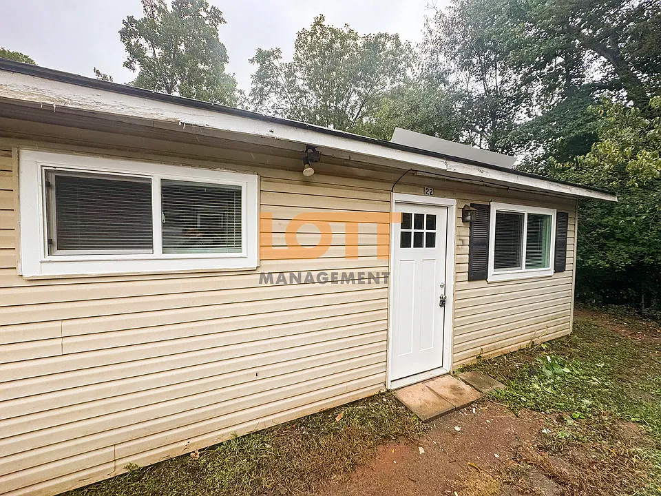 10 Montis Dr #22