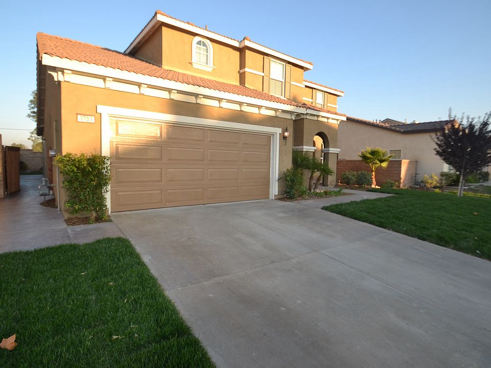 1st image of 1701 Chamberlin Creek Way