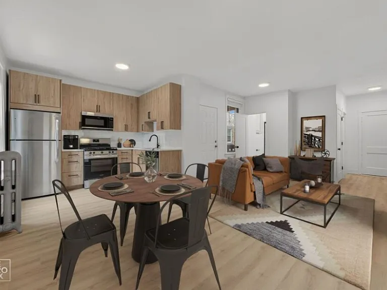 2139 W Lunt LLC — Photo 17