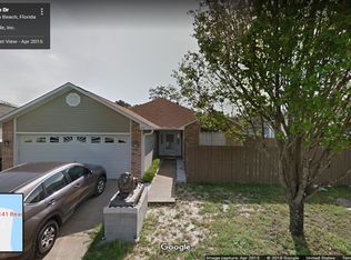 141 Beach Dr, Fort Walton Beach, FL 32547