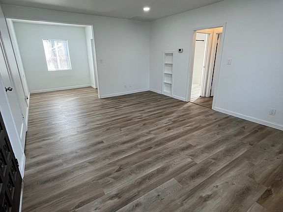 3rd image of 480 E Monterey Ave #2