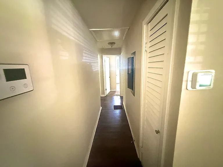 416 Macedonia Rd SE — Photo 5