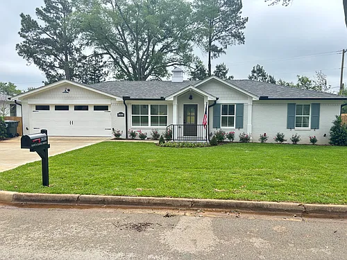 3038 Santa Elena Dr Photo 1