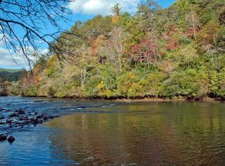 1-3 Riverbend Trl, Hayesville, NC 28904