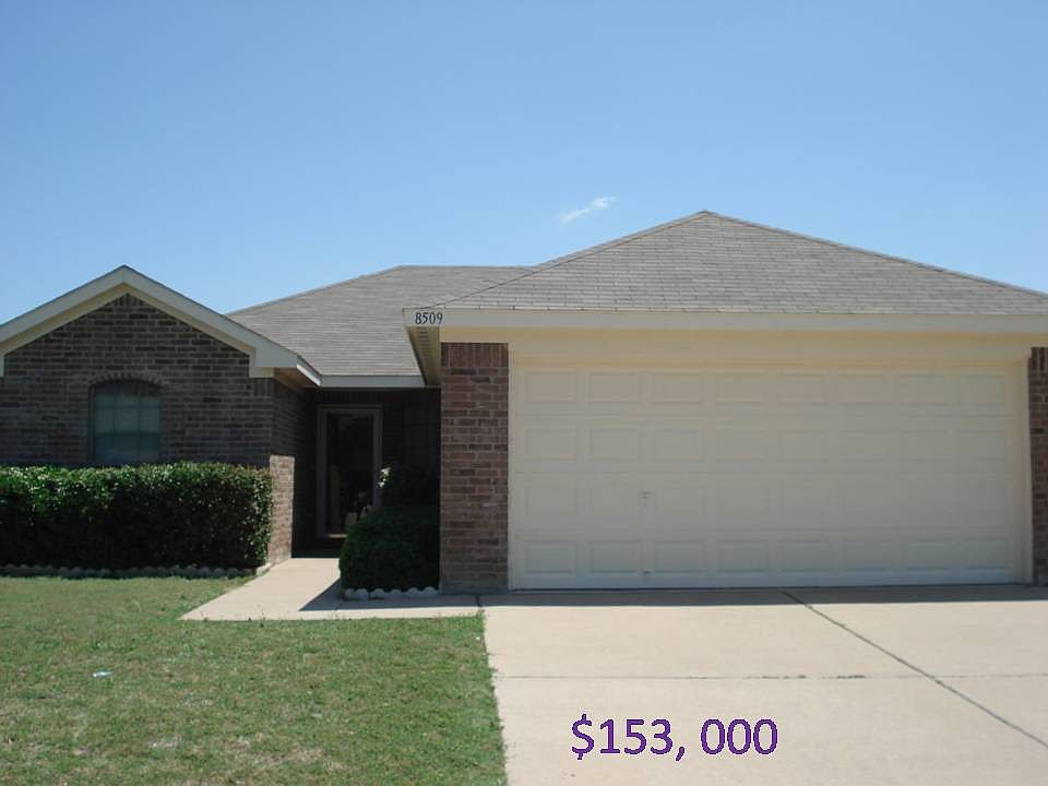 1st image of 8509 Orleans Ln