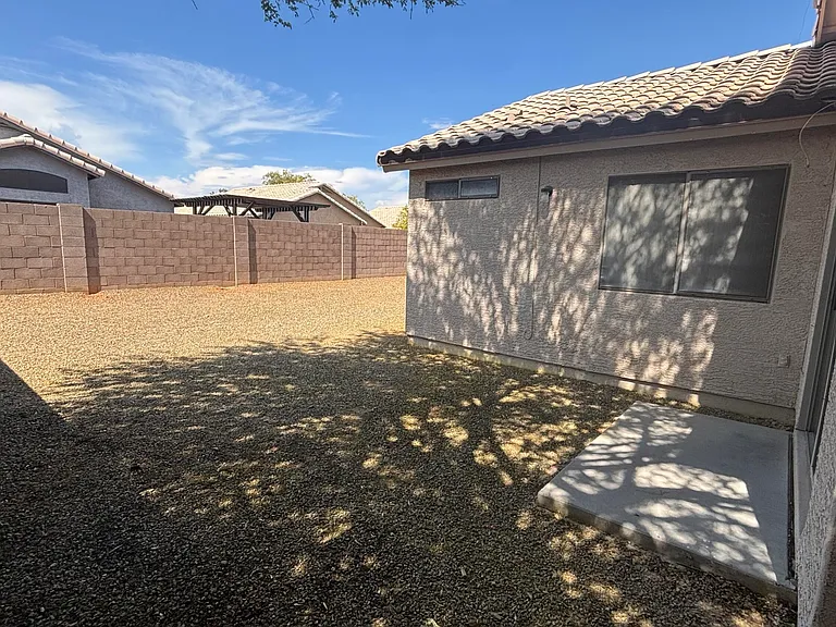 15932 W Lundberg St — Photo 24