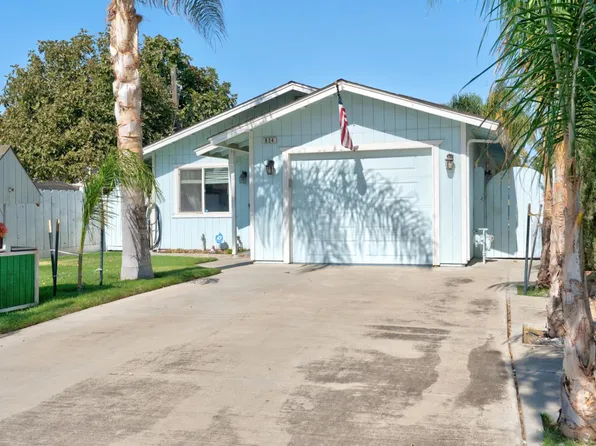 824 F St, Los Banos, CA 93635