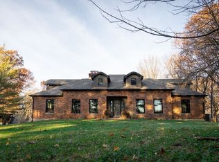 2304 Cherry Valley Rd, Bull Valley, IL 60098