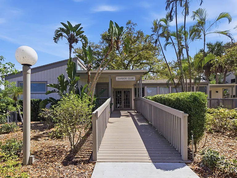 1628 Clower Creek Dr #225 — Photo 28