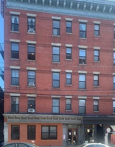 1st image of 336 4th St APT 4A