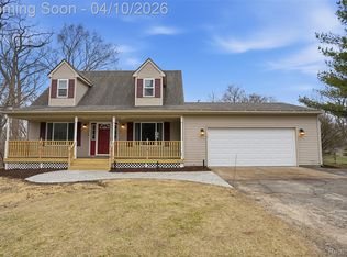 7354 Harrington Dr, Brighton, MI