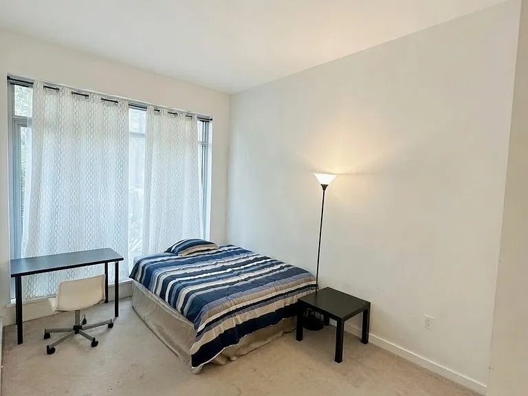610-620 Long Bridge St #1 — Photo 1