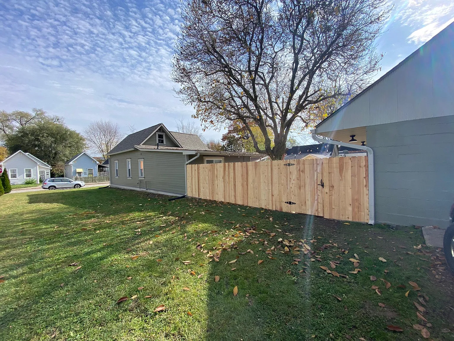 3 bed, 1116 sqft, $2,000 — Photo 2