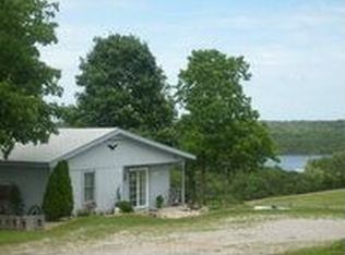 28064 Clay Rd, Cassville, MO 65641