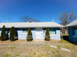 1100 Washington Ave #B, Evansville, IN 47714