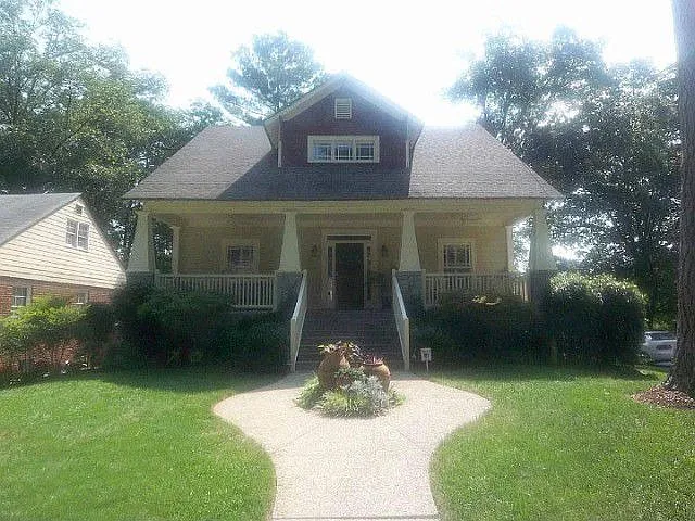 2502 Jefferson Ter photo 1