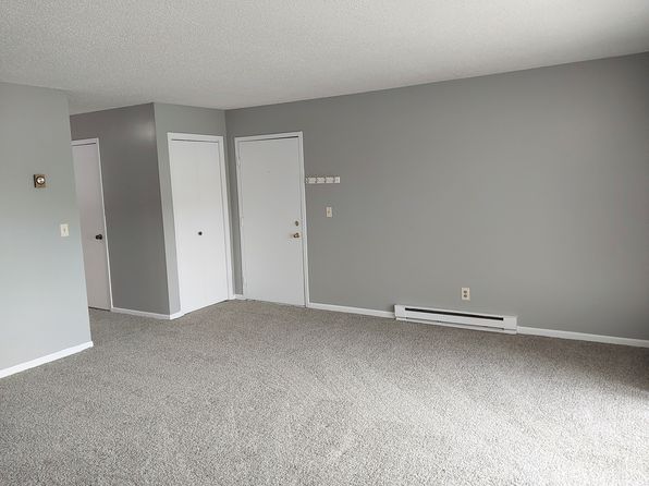 107 S John St #2