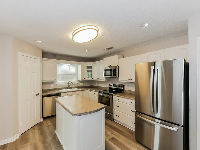 6003 Cool Springs Dr — Photo 6
