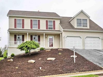 2402 Deerview Dr, Mechanicsburg, PA, 17055