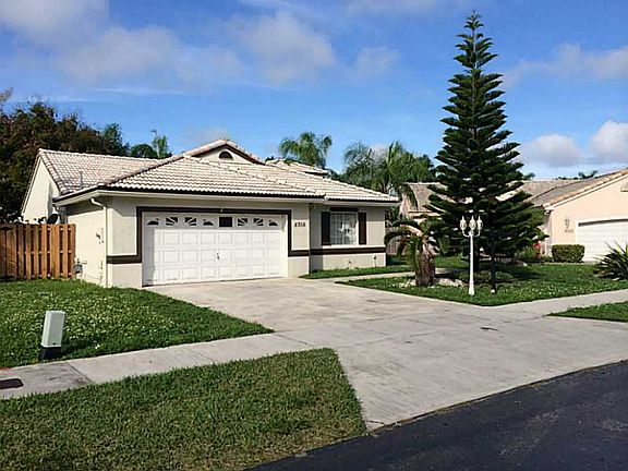 3rd image of 1345 NE 134th St