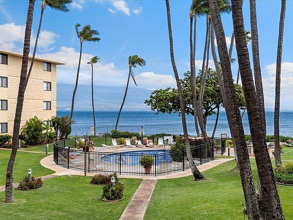 2nd image of 250 Hauoli St APT 209