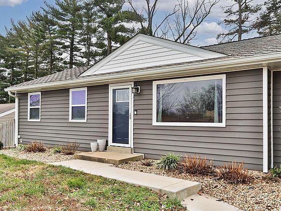 4th image of 152 E Donaldson Dr