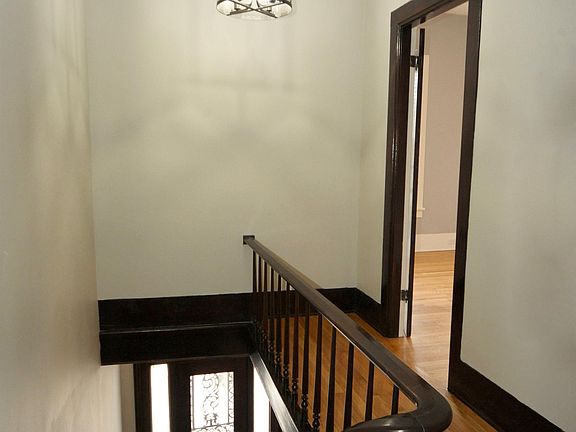 5th image of 824-828 Bridge St NW #Cc3c0d4ed