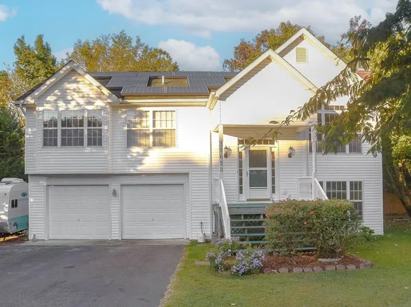 35620 Aviation Yacht Club Rd, Mechanicsville, MD 20659