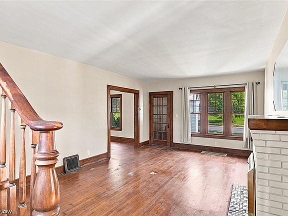 5th image of 513 Redondo Rd